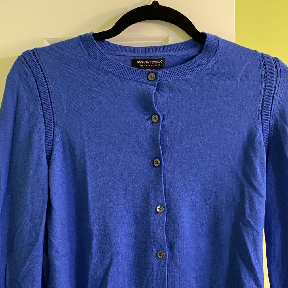 Banana Republic Merino wool cardigan